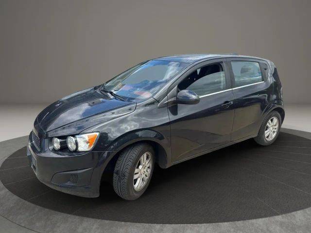 2015 Chevrolet Sonic LT FWD photo