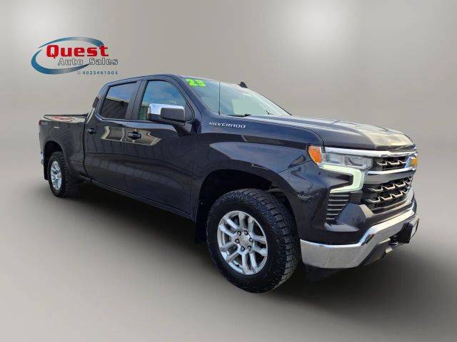 2023 Chevrolet Silverado 1500 LT 4WD photo