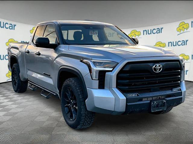 2023 Toyota Tundra SR5 4WD photo