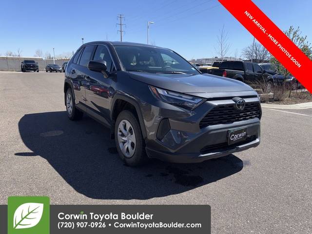 2023 Toyota RAV4 LE AWD photo