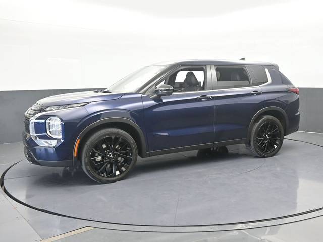 2023 Mitsubishi Outlander SE FWD photo