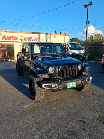 2023 Jeep Gladiator Sport S 4WD photo