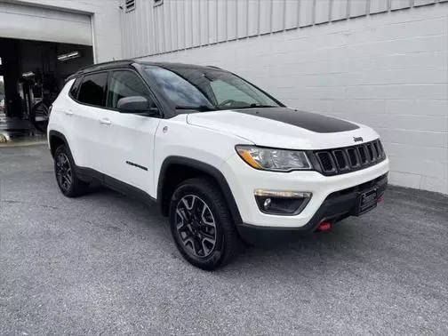 2019 Jeep Compass Trailhawk 4WD photo