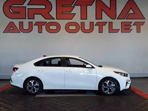 2021 Kia Forte LXS FWD photo