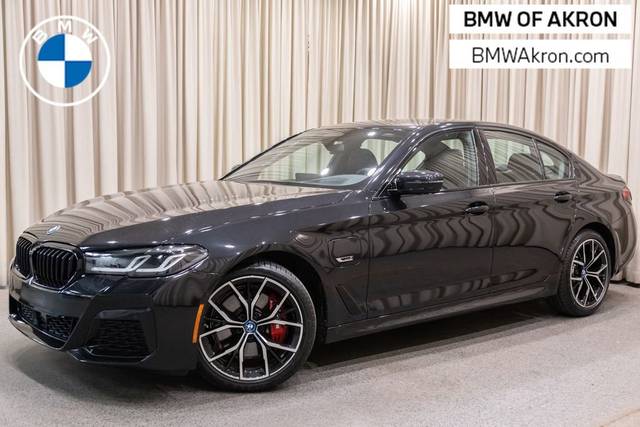 2023 BMW 5 Series 530e xDrive AWD photo