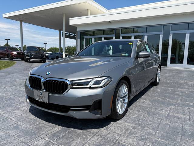 2023 BMW 5 Series 530i xDrive AWD photo