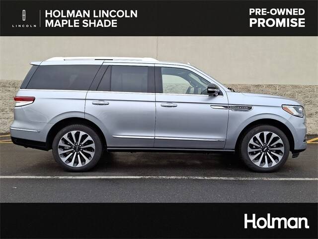 2023 Lincoln Navigator Reserve 4WD photo