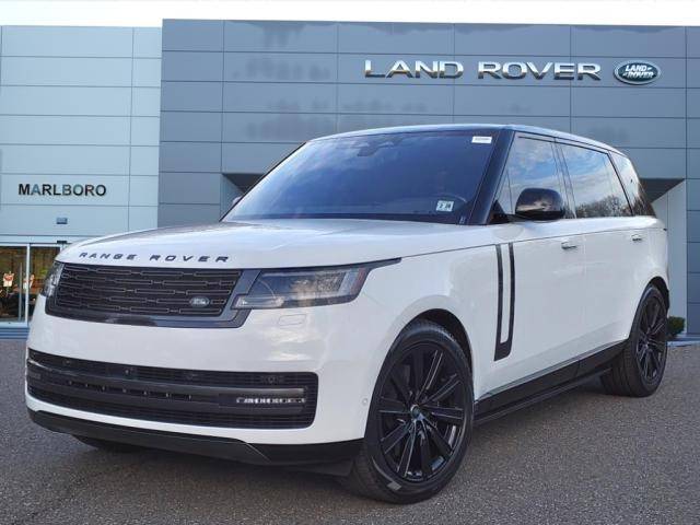 2023 Land Rover Range Rover SE AWD photo