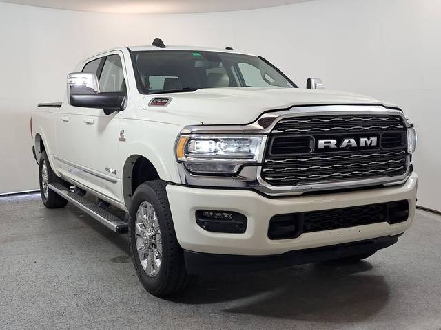 2023 Ram 2500 Limited 4WD photo