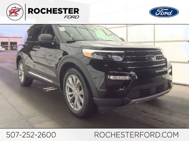 2023 Ford Explorer XLT 4WD photo