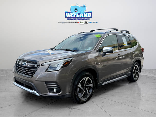 2023 Subaru Forester Touring AWD photo