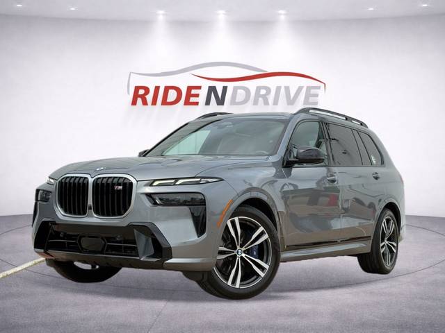 2023 BMW X7 M60i AWD photo