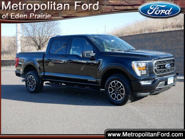 2023 Ford F-150 XLT 4WD photo