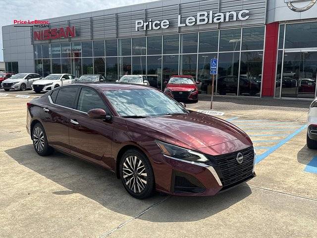 2023 Nissan Altima 2.5 SV FWD photo
