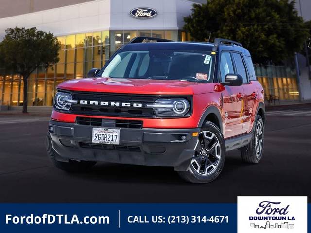 2023 Ford Bronco Sport Outer Banks 4WD photo