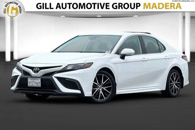 2023 Toyota Camry SE FWD photo