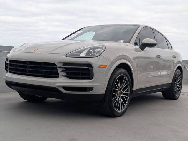 2023 Porsche Cayenne Coupe  AWD photo