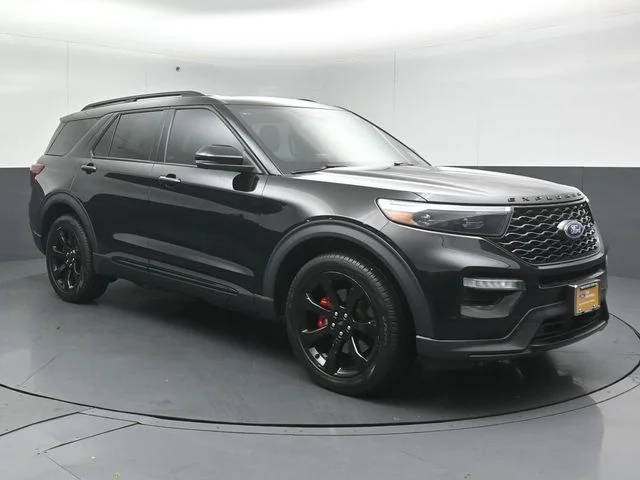 2023 Ford Explorer ST 4WD photo