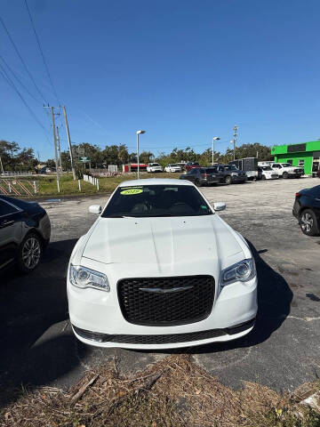 2019 Chrysler 300 300S AWD photo