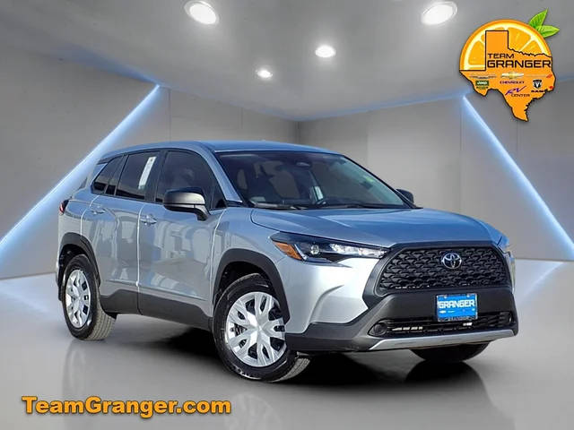 2023 Toyota Corolla Cross L FWD photo