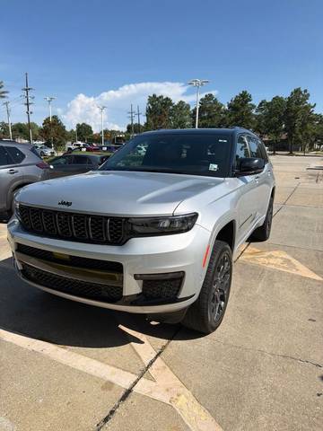 2023 Jeep Grand Cherokee L Summit Reserve 4WD photo