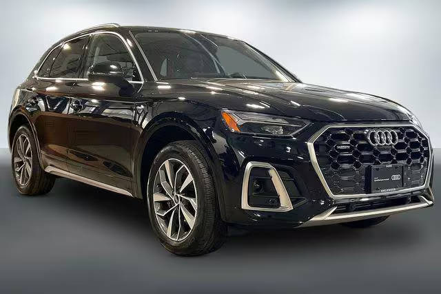 2023 Audi Q5 S line Premium Plus AWD photo