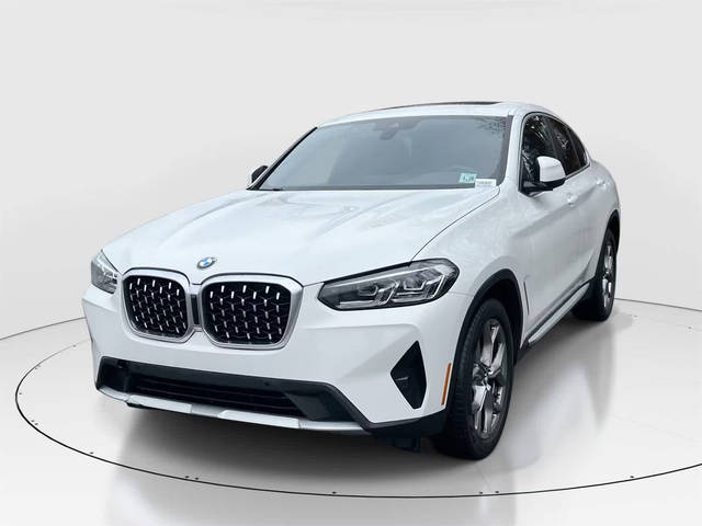 2023 BMW X4 xDrive30i AWD photo