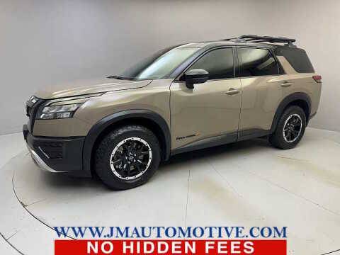 2023 Nissan Pathfinder Rock Creek 4WD photo