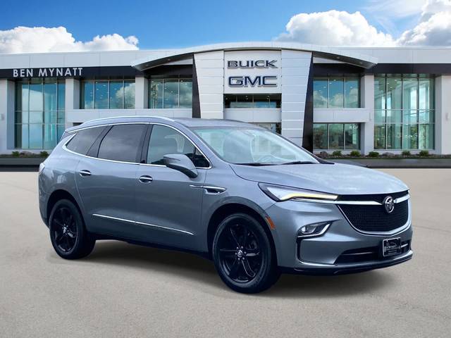 2023 Buick Enclave Essence AWD photo