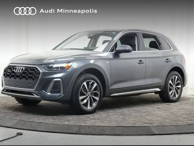 2023 Audi Q5 S line Premium Plus AWD photo