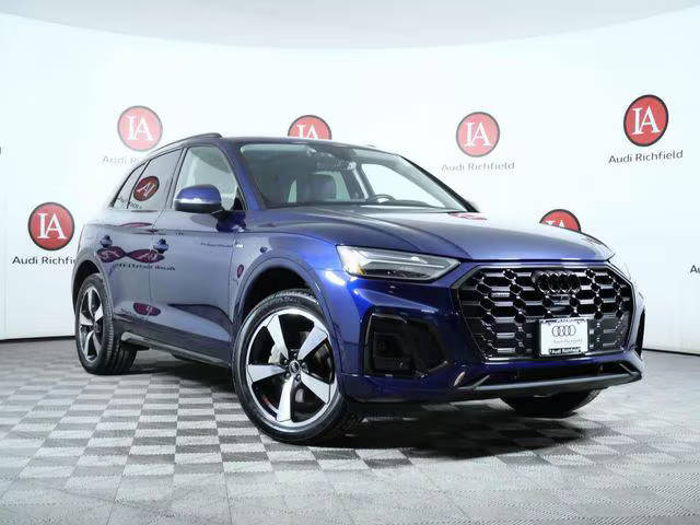 2023 Audi Q5 S line Premium Plus AWD photo
