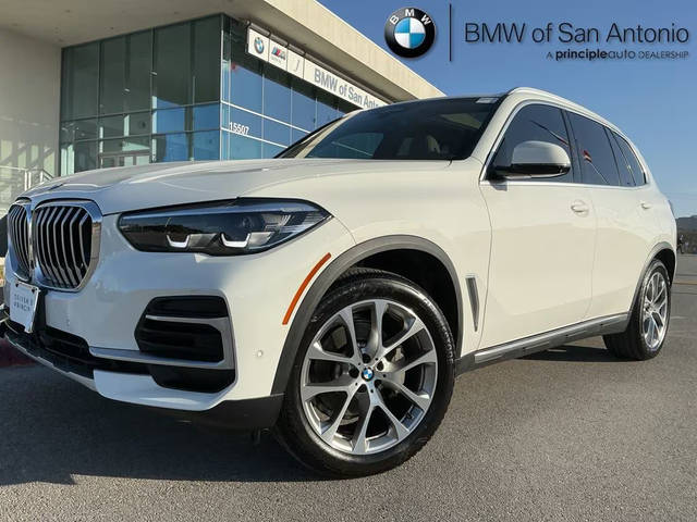 2023 BMW X5 xDrive40i AWD photo