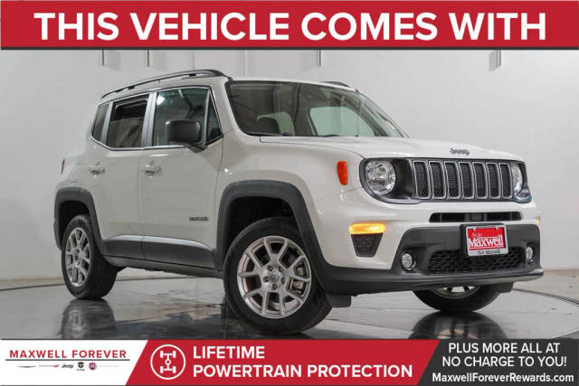 2023 Jeep Renegade Latitude 4WD photo