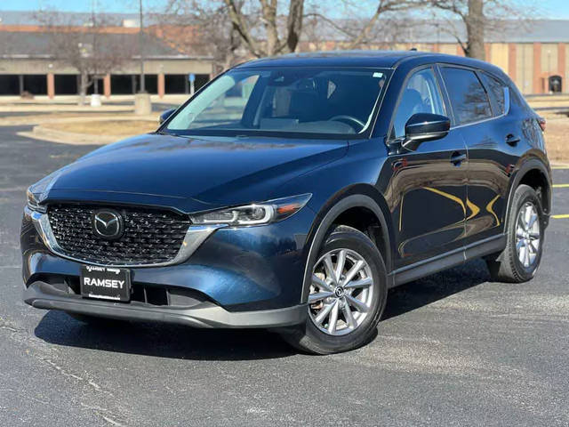 2023 Mazda CX-5 2.5 S Preferred Package AWD photo