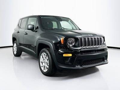 2023 Jeep Renegade Latitude 4WD photo