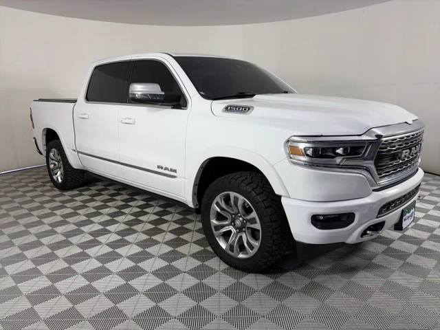 2023 Ram 1500 Limited 4WD photo