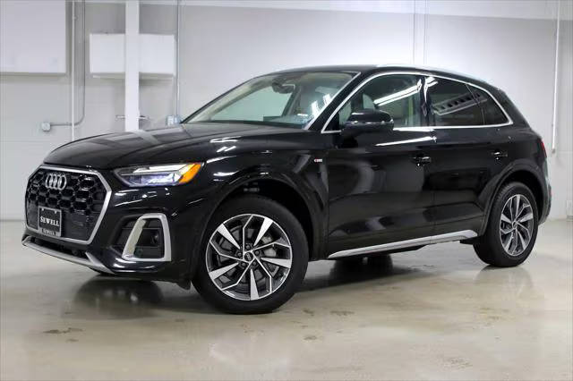 2023 Audi Q5 S line Premium AWD photo