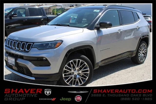 2023 Jeep Compass Limited 4WD photo