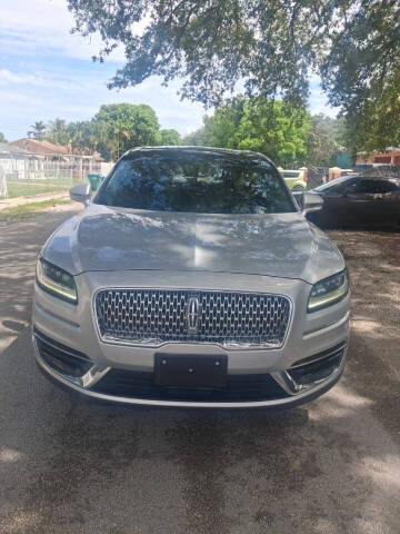 2019 Lincoln Nautilus Reserve AWD photo