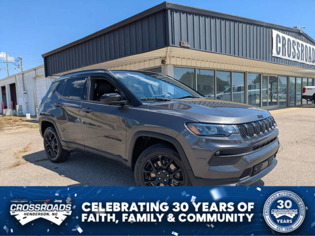 2023 Jeep Compass Altitude 4WD photo