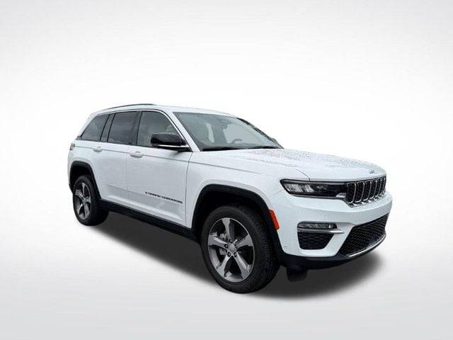 2023 Jeep Grand Cherokee Limited 4WD photo