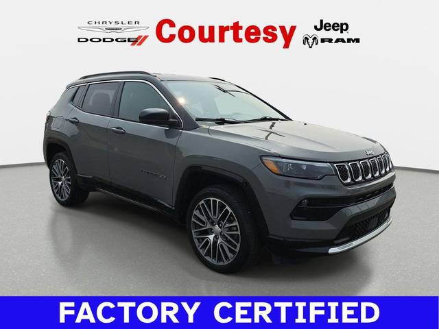 2023 Jeep Compass Limited 4WD photo