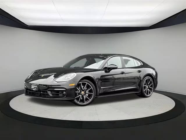 2023 Porsche Panamera 4 Platinum Edition AWD photo