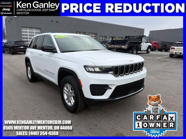 2023 Jeep Grand Cherokee Laredo 4WD photo