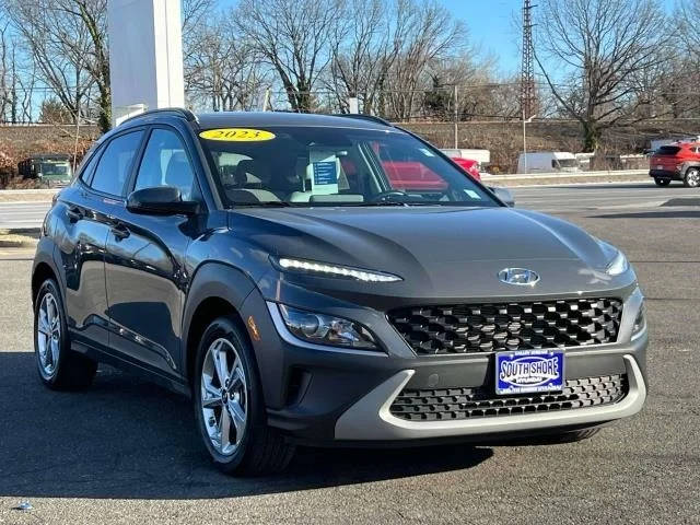 2023 Hyundai Kona SEL AWD photo