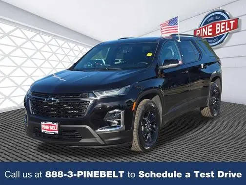 2023 Chevrolet Traverse LT Cloth AWD photo