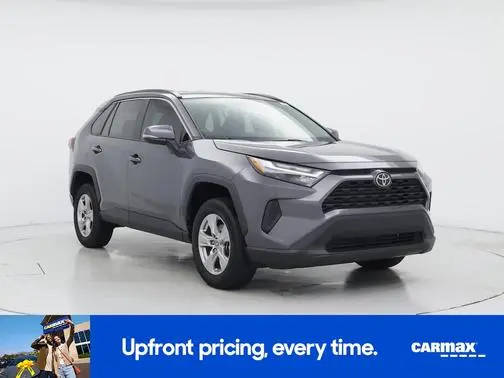 2023 Toyota RAV4 XLE FWD photo