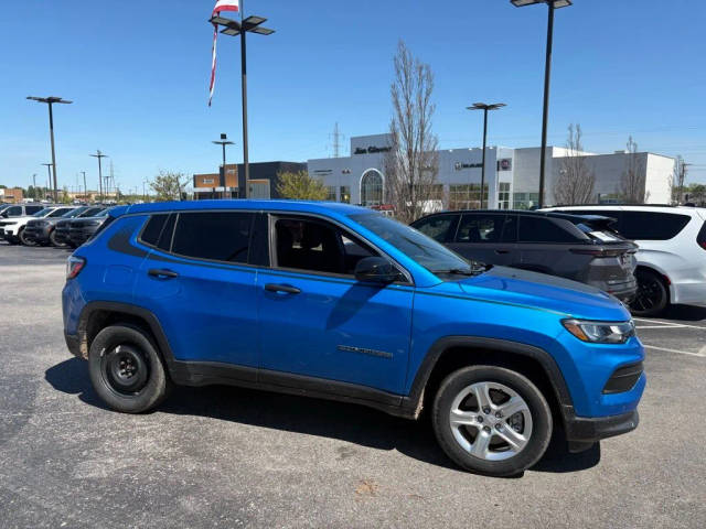2023 Jeep Compass Sport 4WD photo