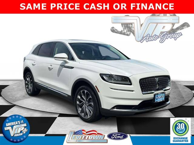 2023 Lincoln Nautilus Reserve AWD photo