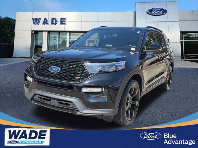 2023 Ford Explorer ST 4WD photo